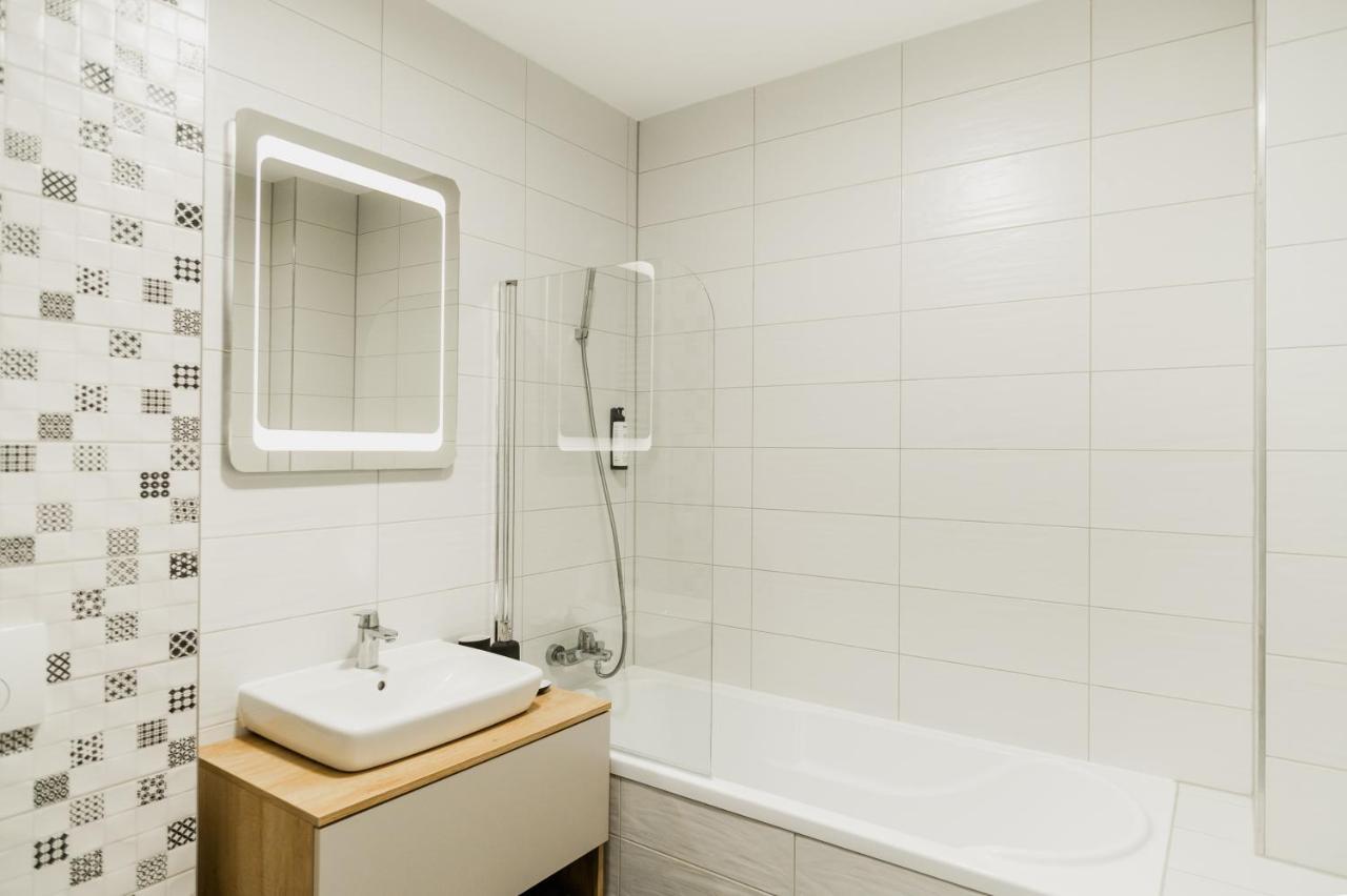 Skylark - Singapore Penthouse With Jacuzzi & Panoramic View Braşov Eksteriør billede